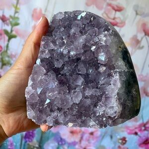Large amethyst crystal